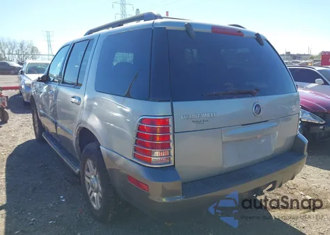 2005 Mercury Mountaineer из США, поврежденный, VIN 4M2ZU86E65UJ20179